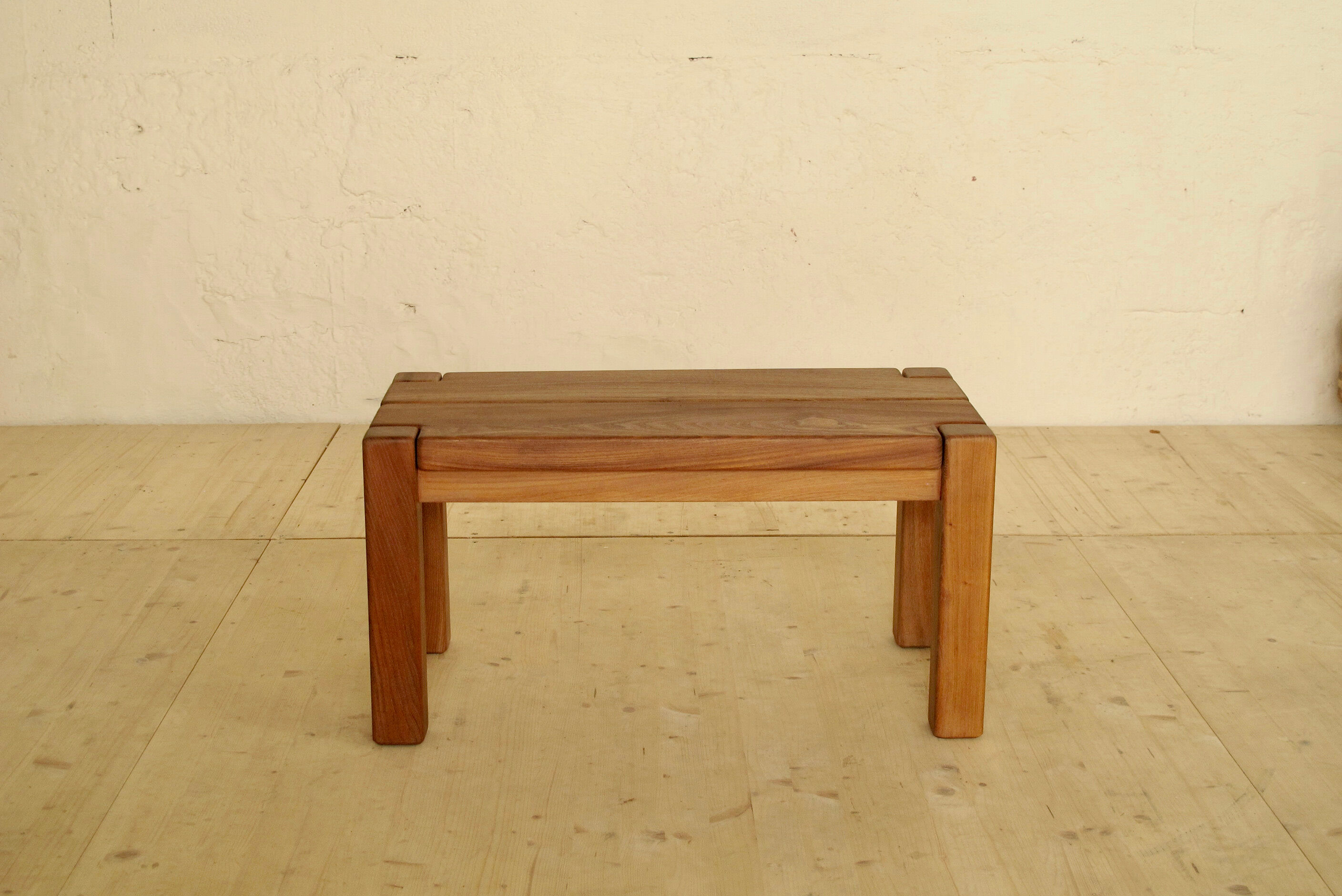 Massive elm coffee table Regain
