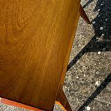 Commode vintage pieds compas.