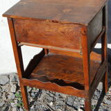 Table desserte à tiroirs meuble de montagne esprit chasse fin 19éme siècle.