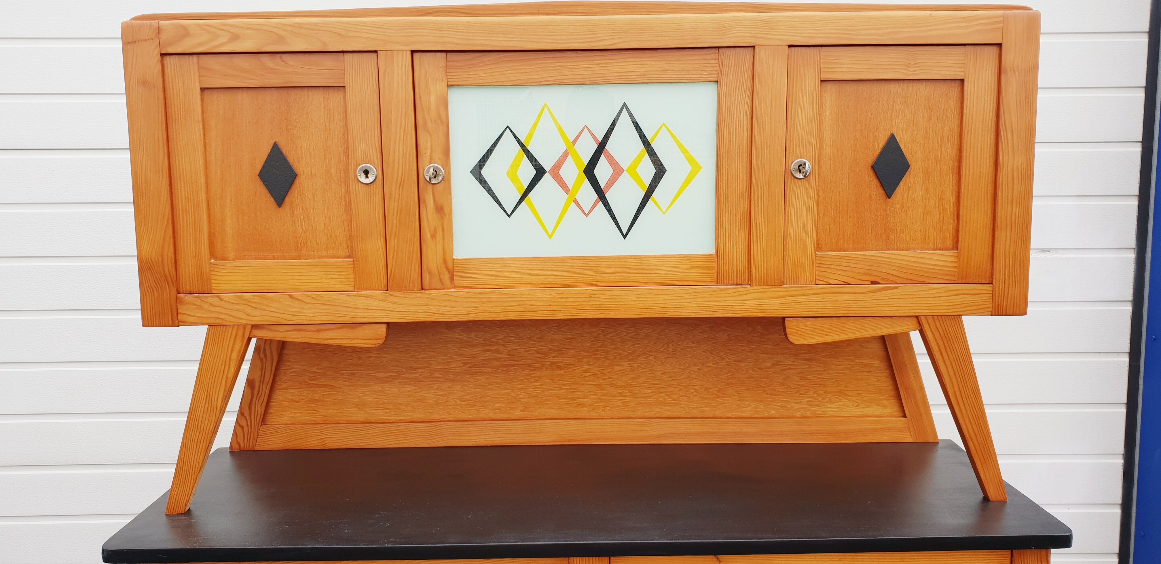 Vintage buffet