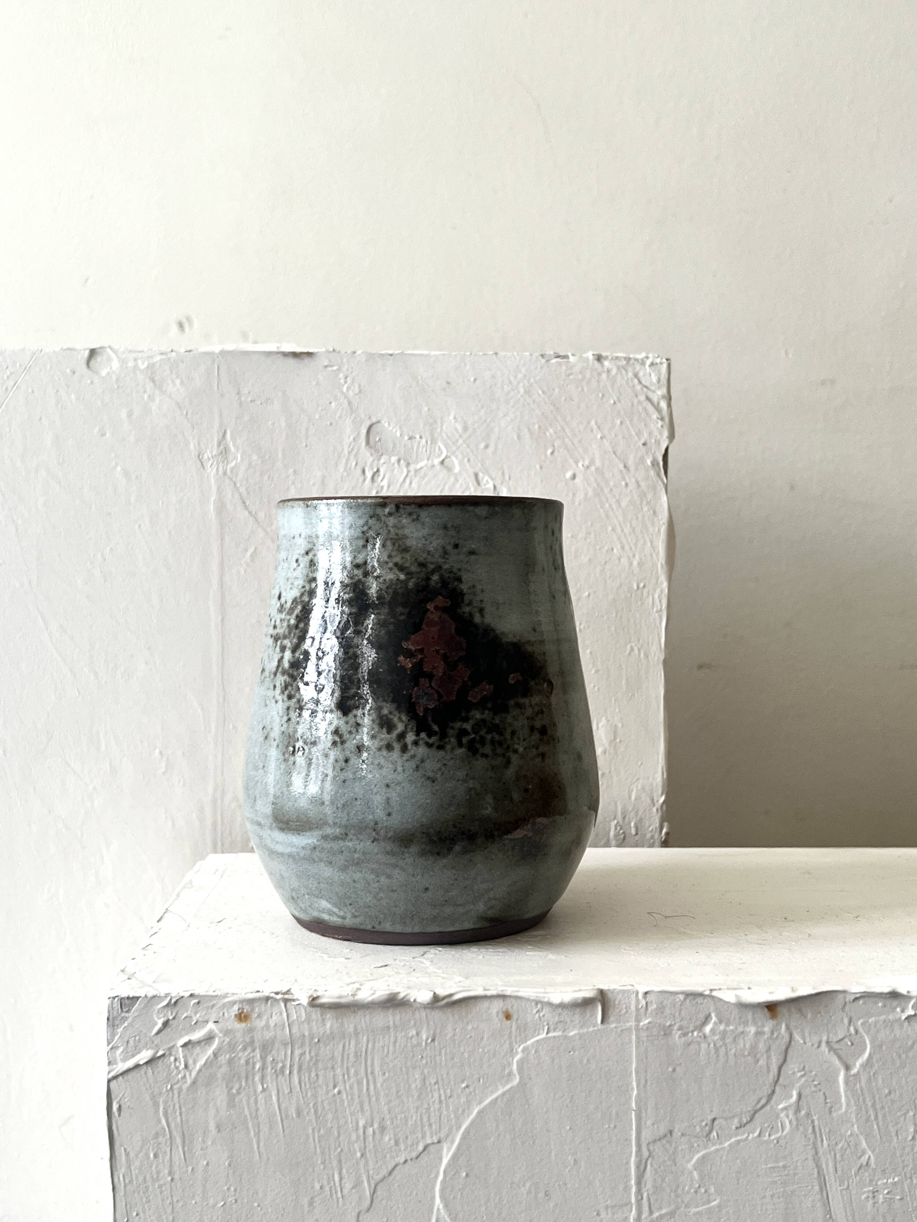 Ceramic vase from Grés du Loir, glazed and signed, Chantal & Thierry Robert 1970.