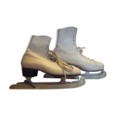 Vintage size 41 ice skates