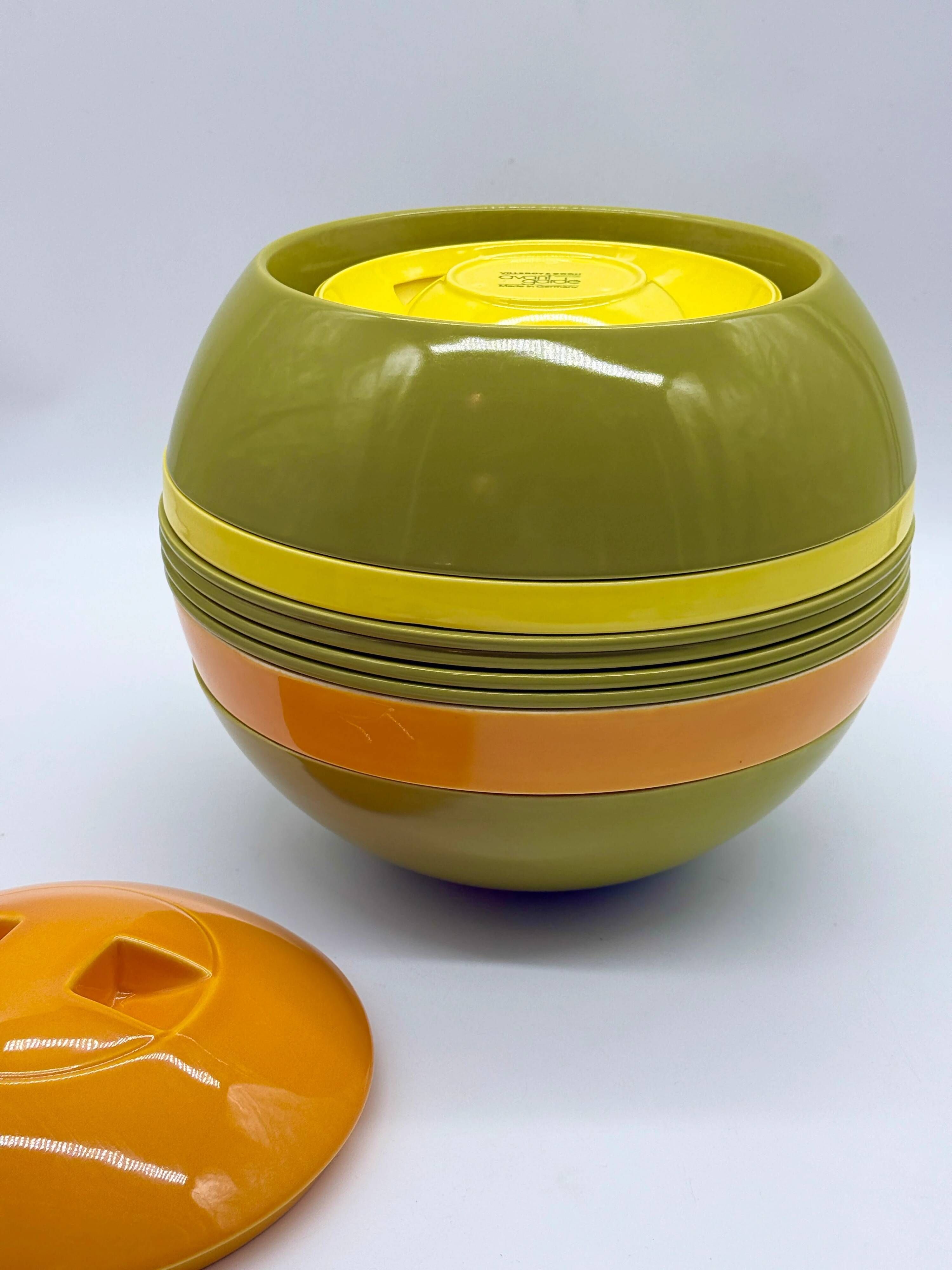 "Die Kugel" par Helen von Boch pour Villeroy & Boch, vers 1971