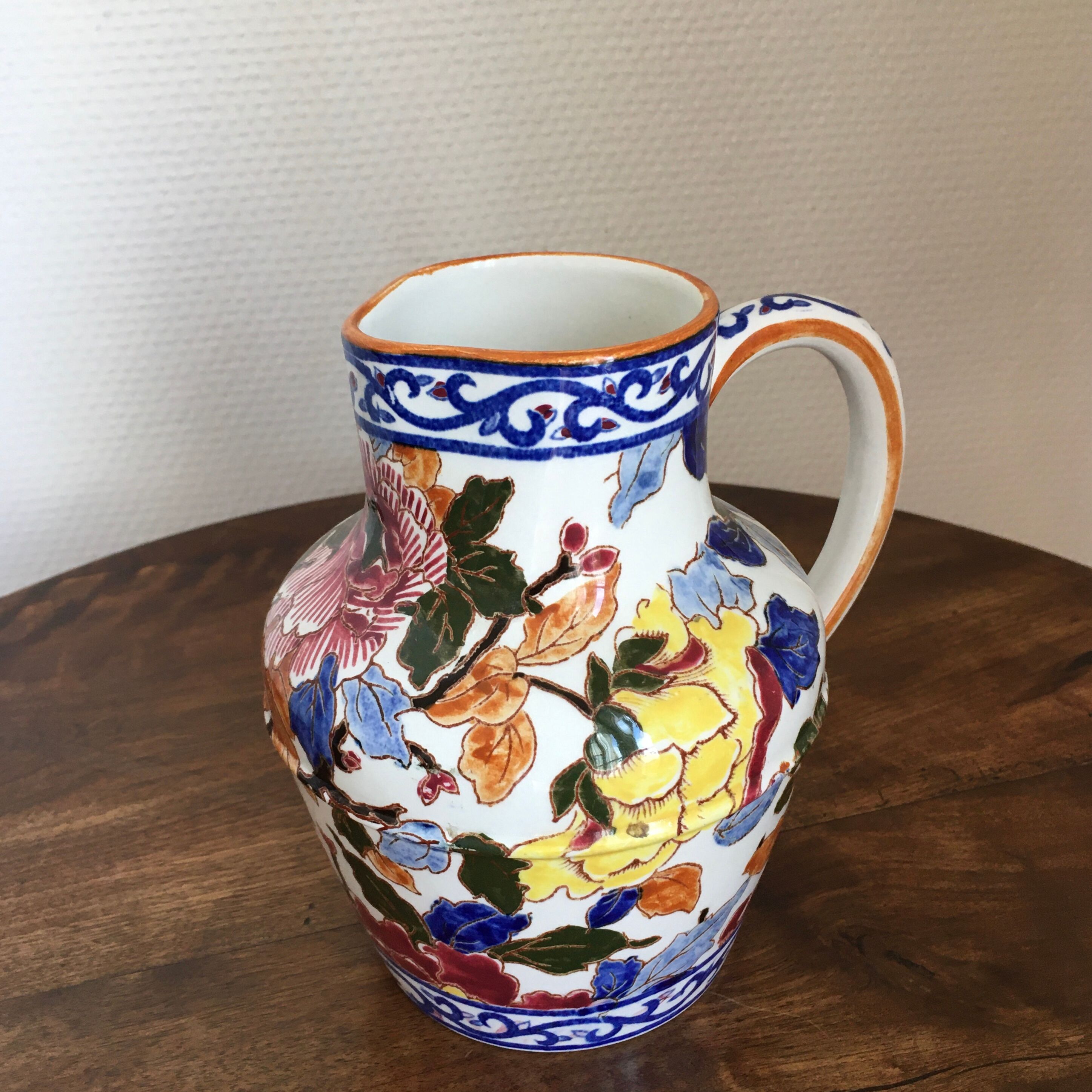 Pitcher Gien peonies H 16 cm