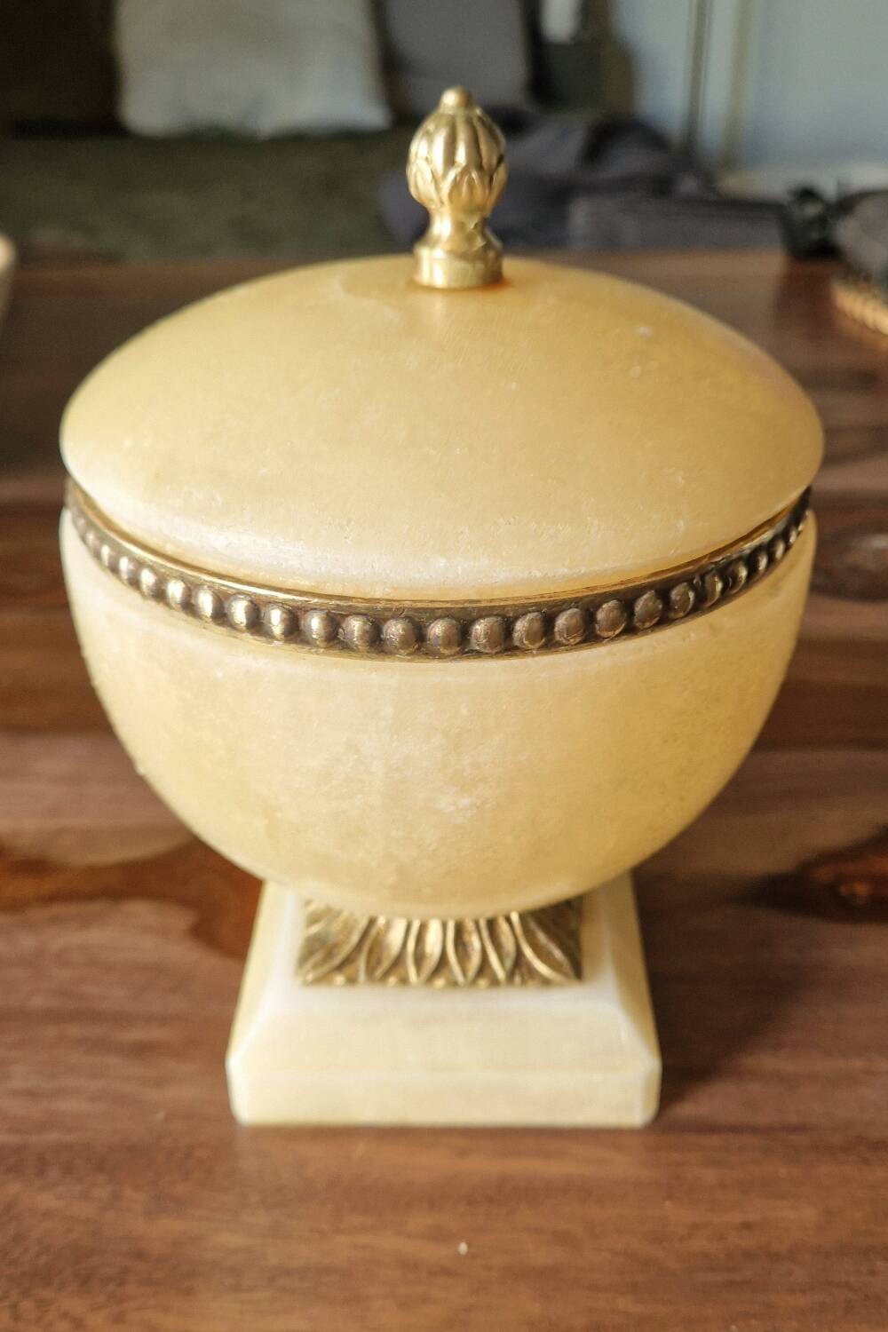 Empire style marble candy box
