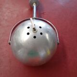 Eye Ball Suspension