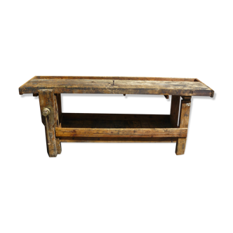 Workbench former carpenter