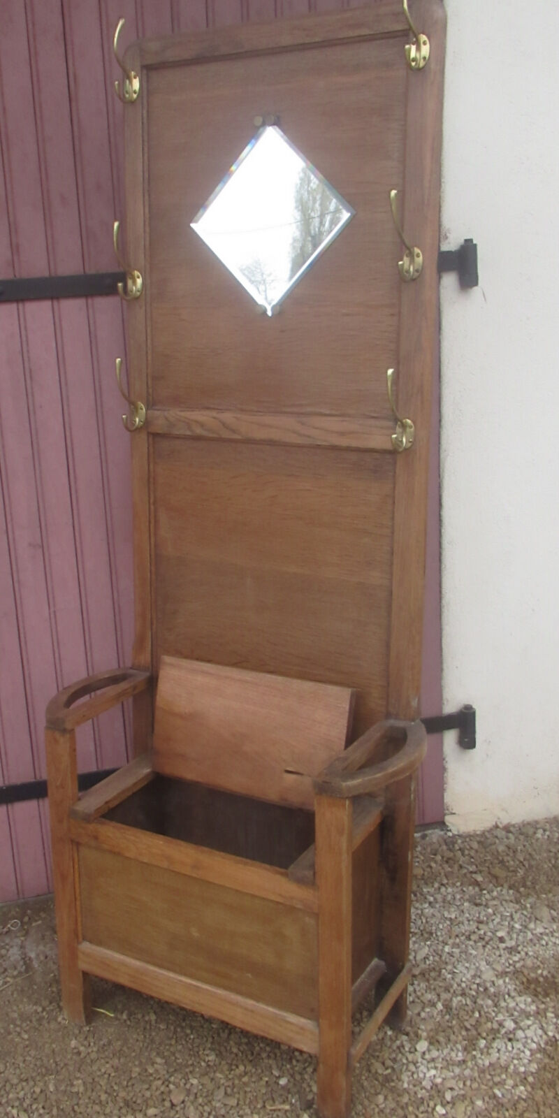 Coat holder
