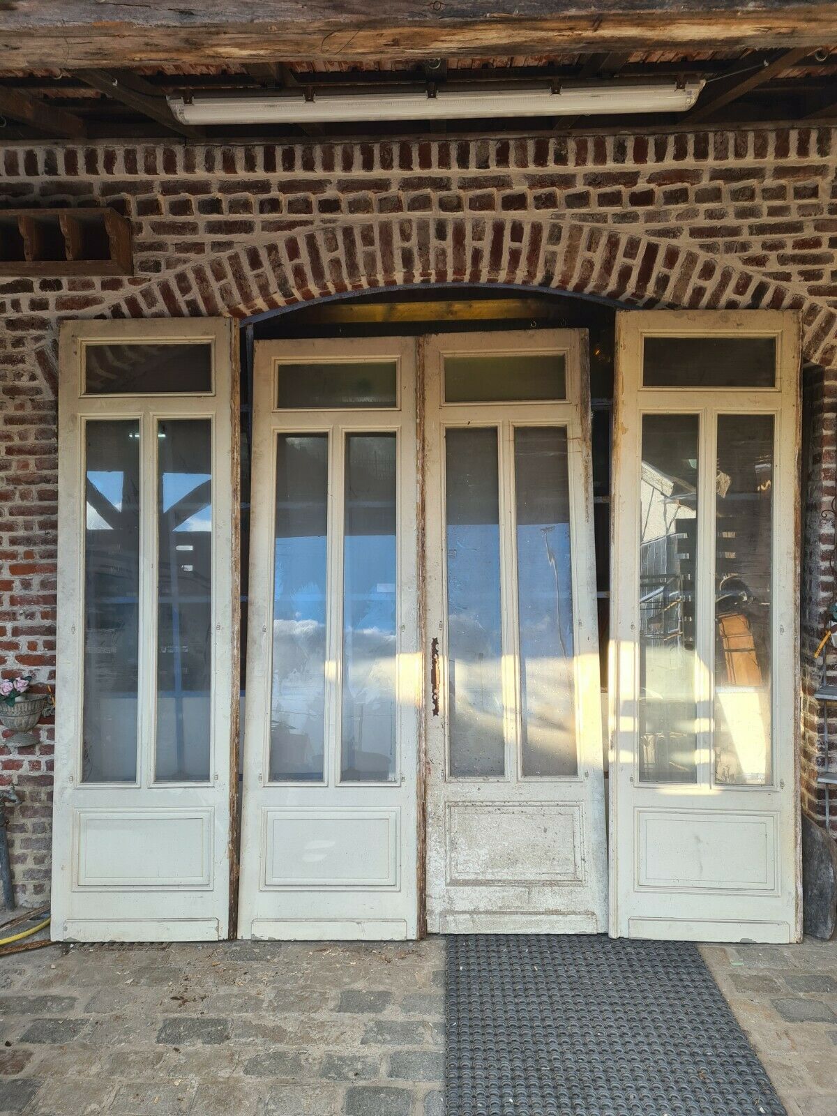 Glazed fir separation doors