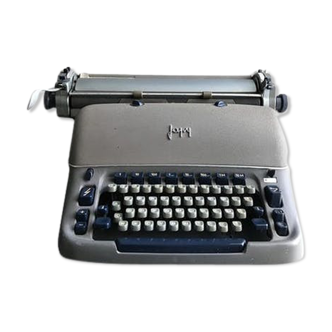 Japy vintage typewriter