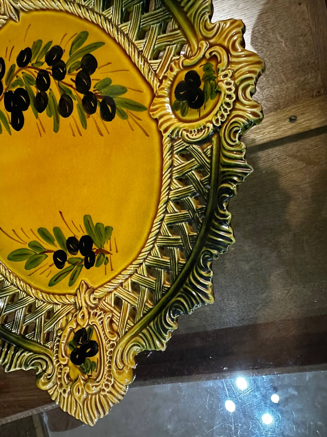 Ceramic plate Vallauris - Pierced decoration Olives - 1950s