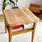 Coffee table in oak