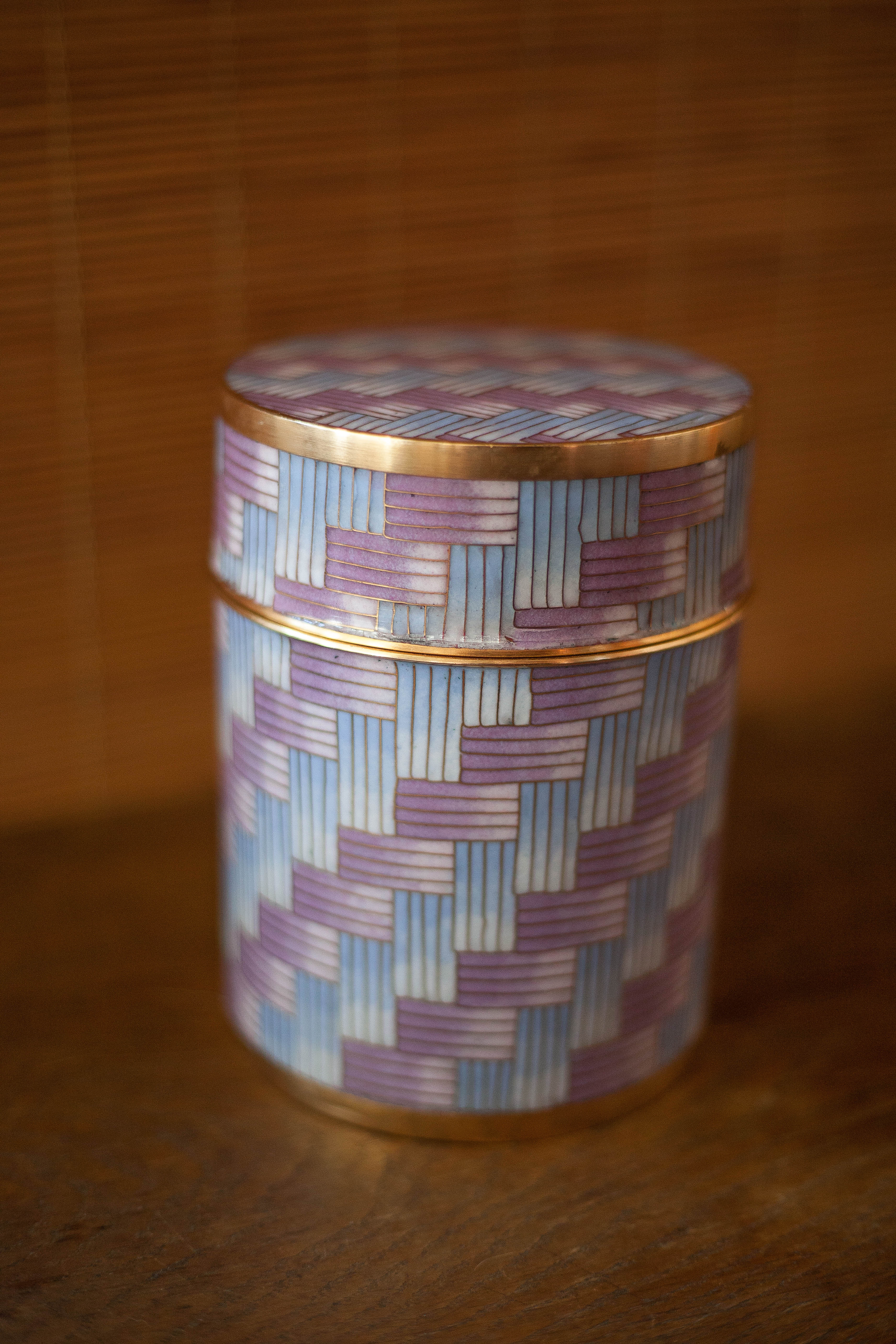 Fabienne jouvin enamelled box, cloisonné round box, enamelled pot, tea pot, interior decoration