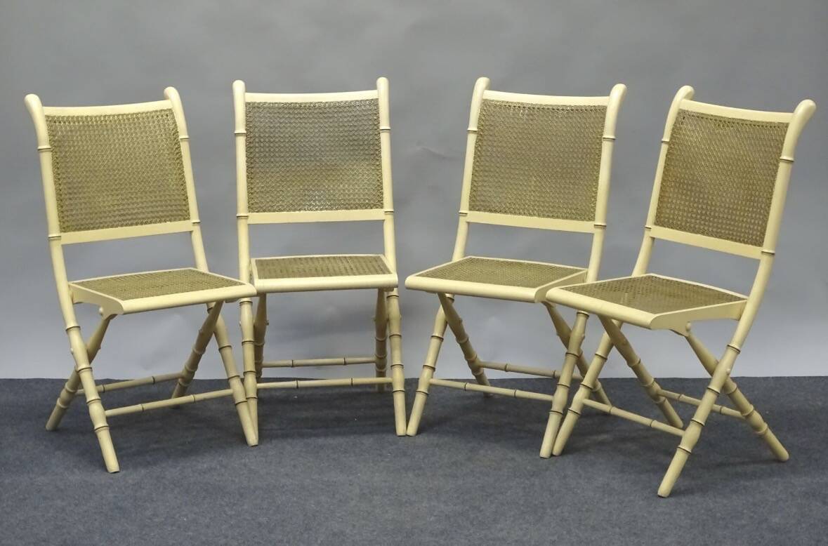 Lot of 4 folding chairs