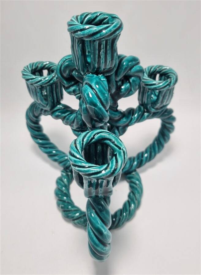 Wicker ceramic candle holder