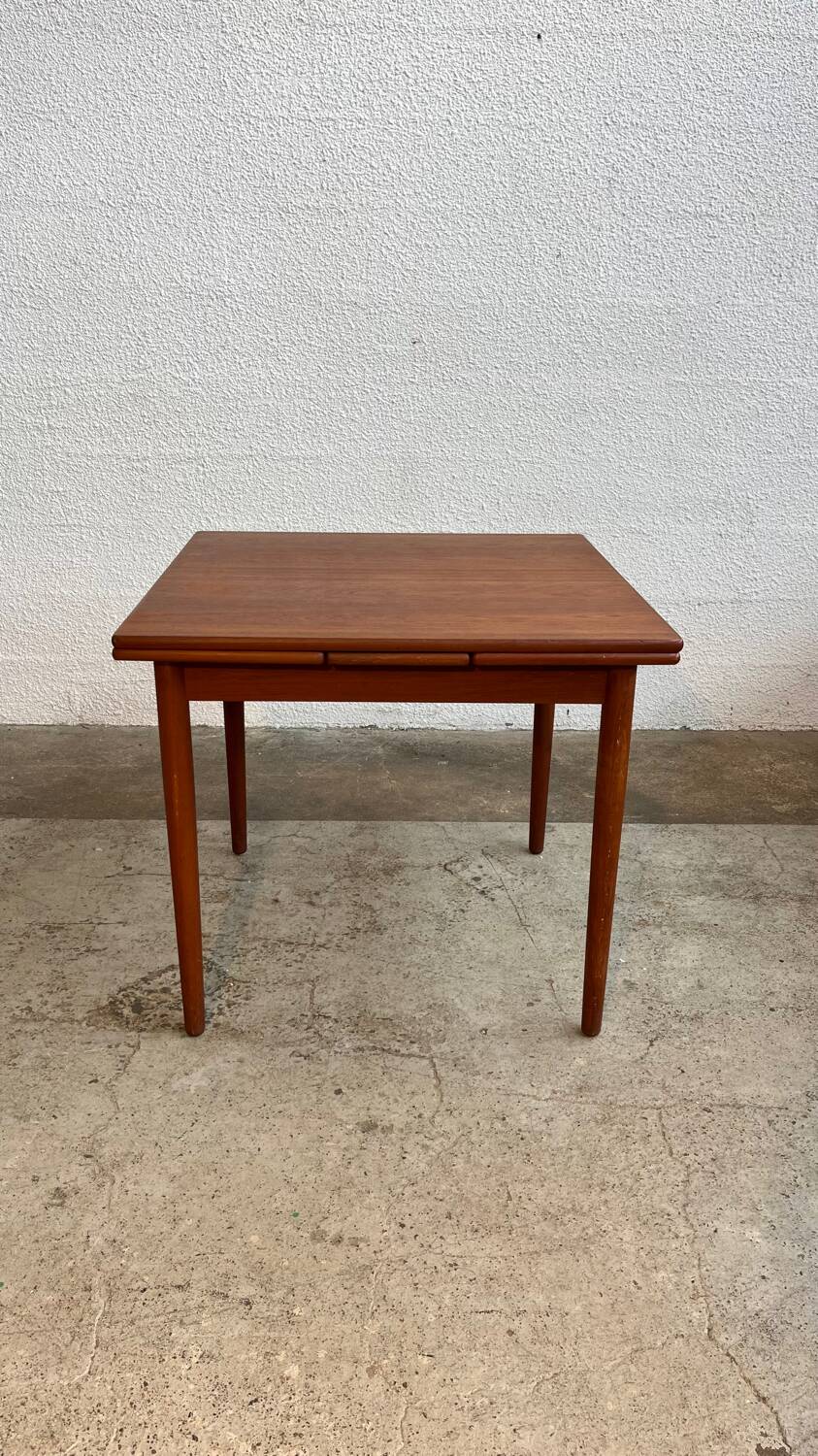 Table scandinave avec rallonges