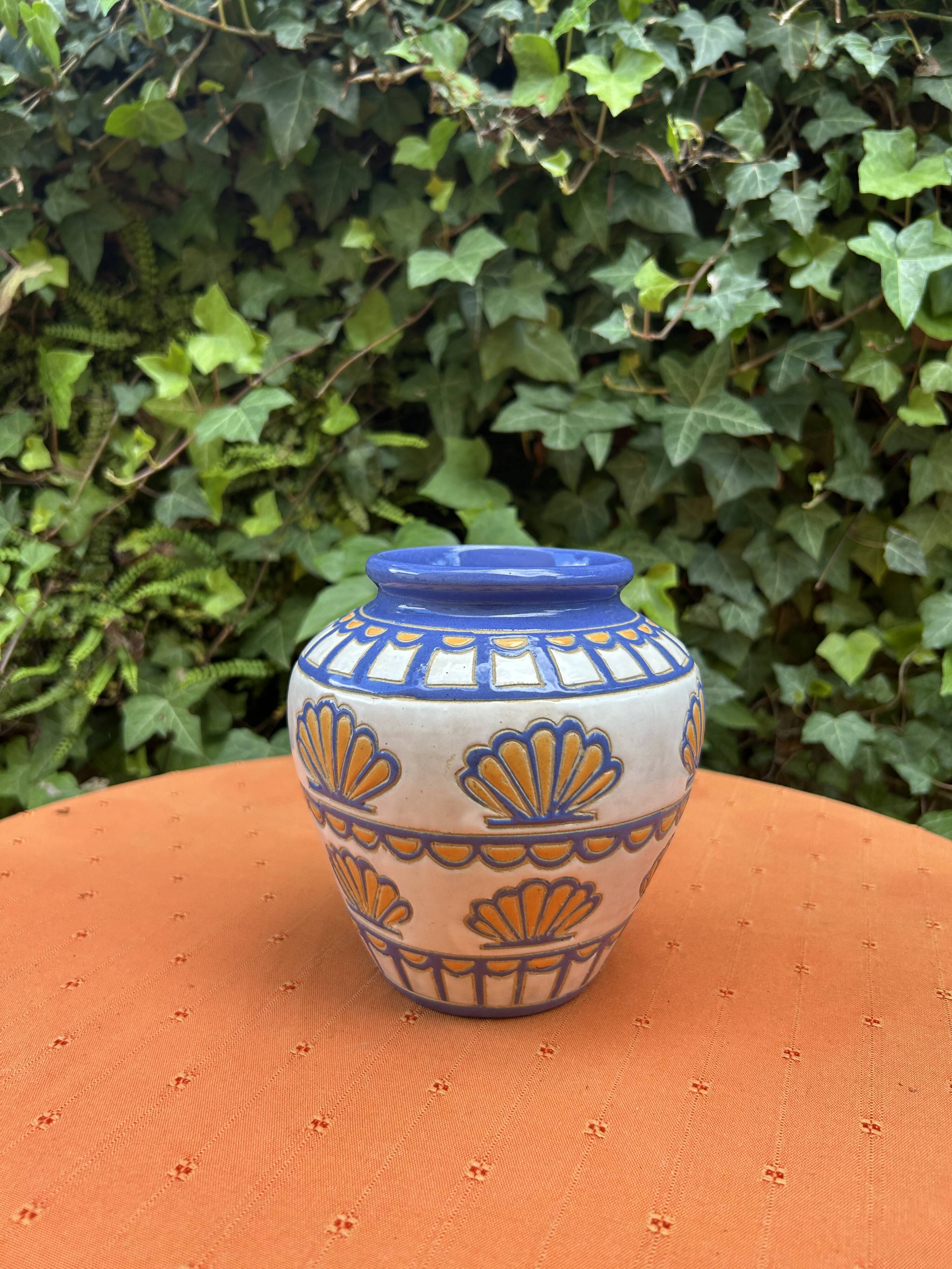 Vintage ceramic vase signed – Art Deco style in blue and orange
