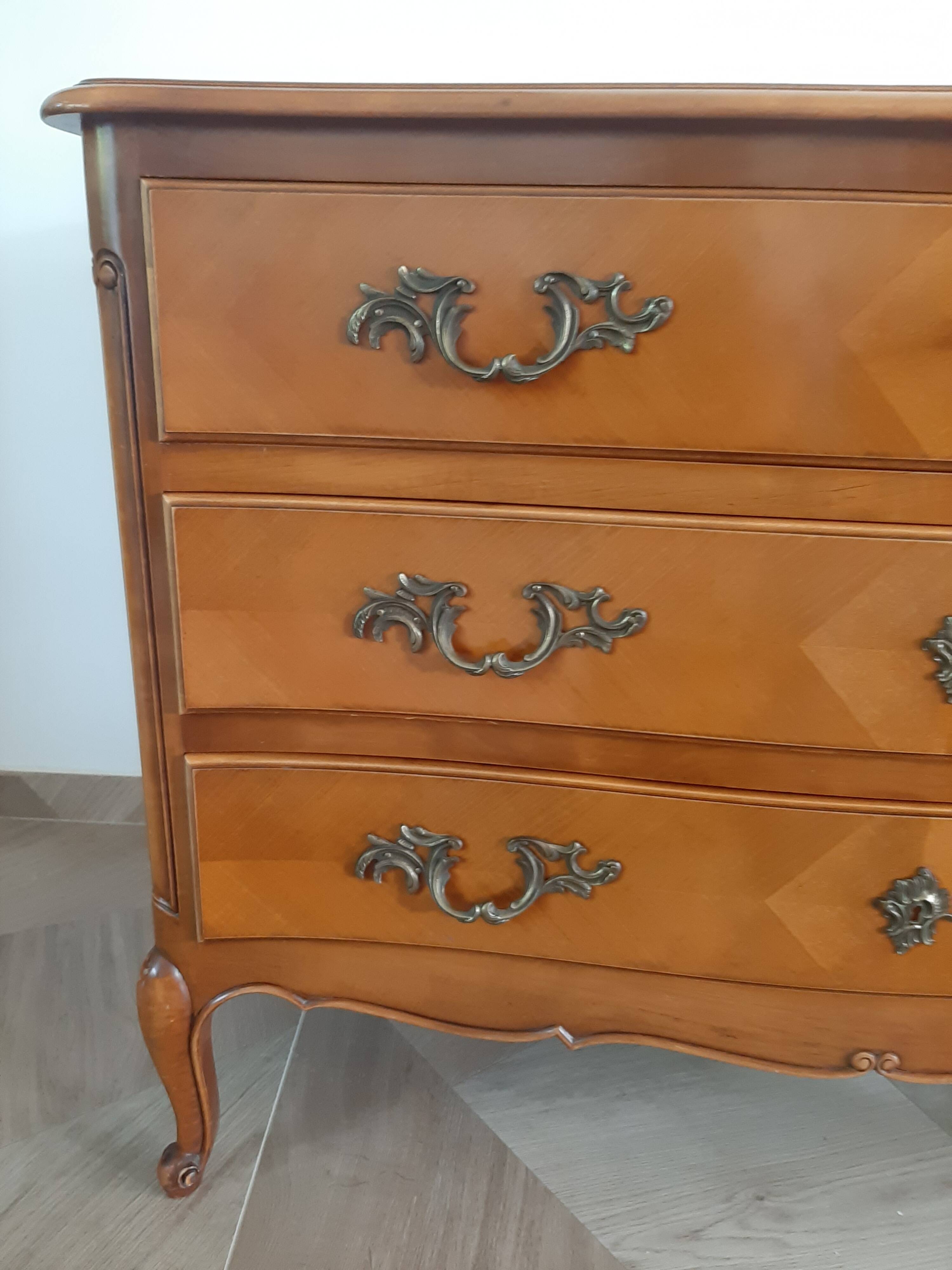 Commode 3 tiroirs style XVI avec 1 serrure