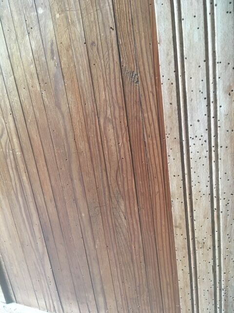 Small Parisian buffet sliding doors