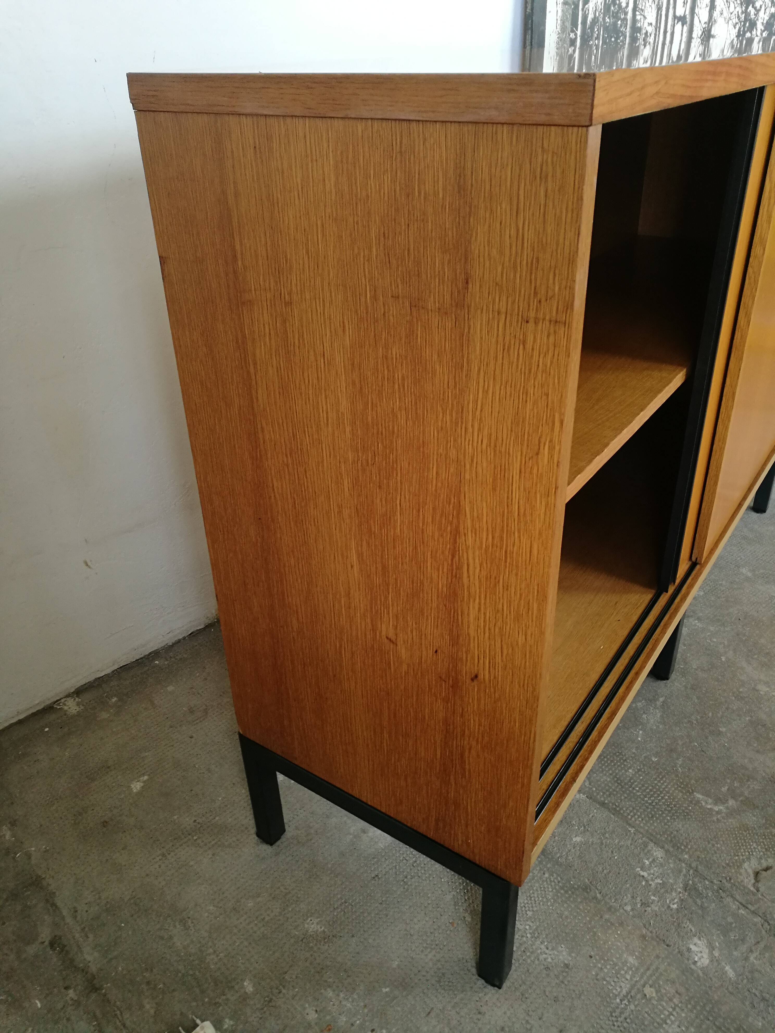 Vintage top sideboard from the 80s, sliding doors