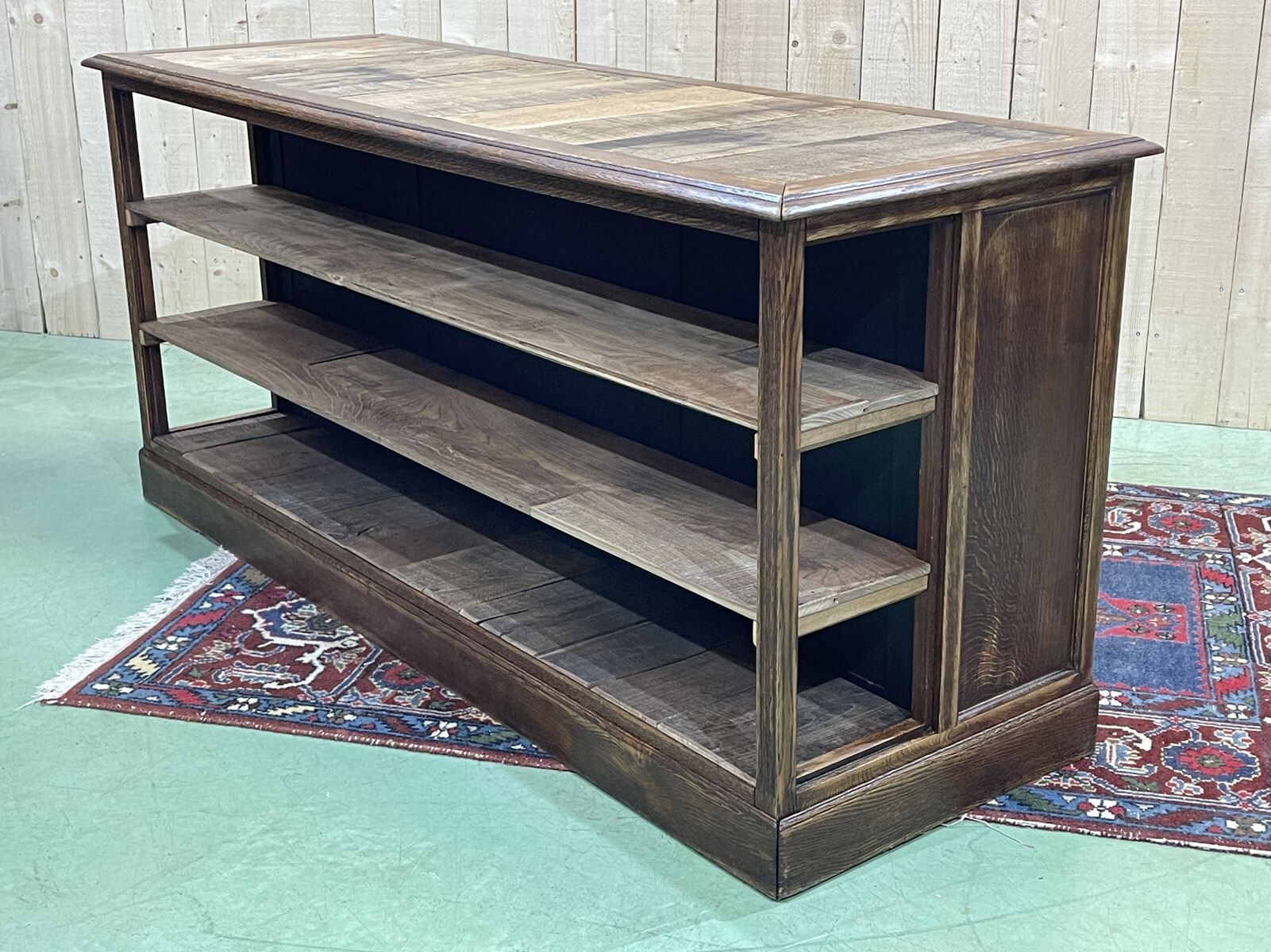 Oak store counter from the 1930s