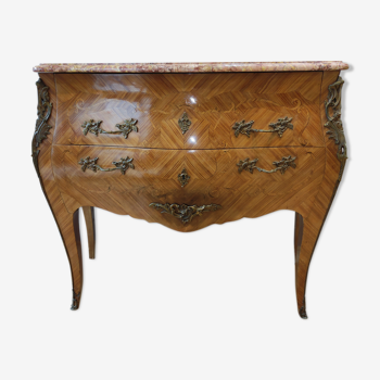 Commode de style Louis XV