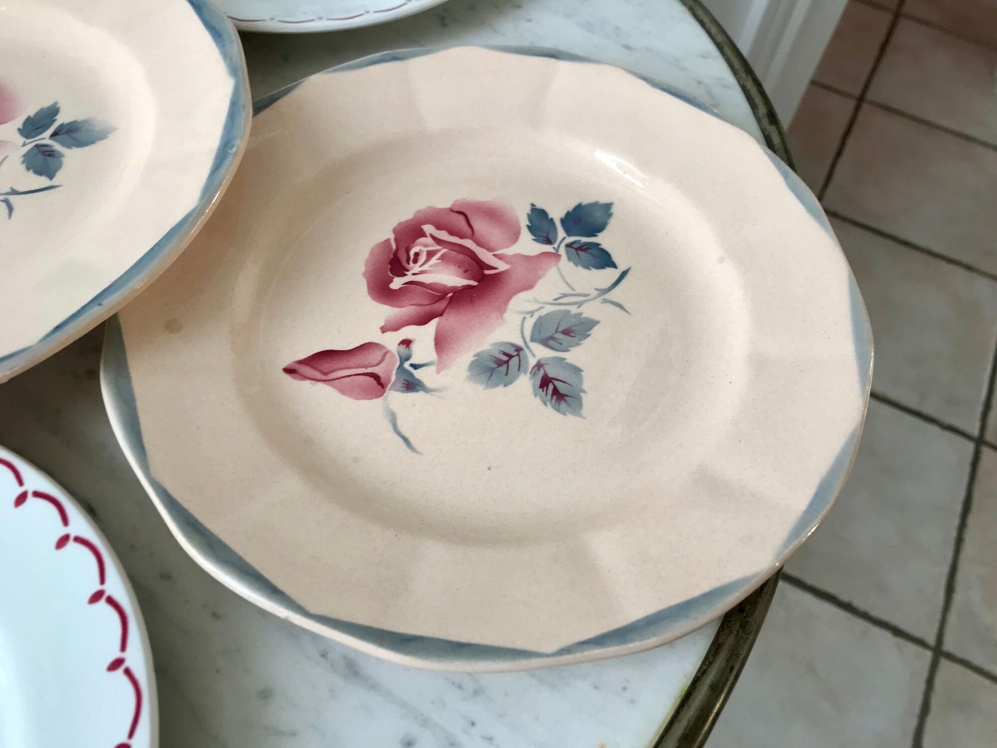 Set of 6 mismatched dessert plates Digoin, Badonviller Salins (Jacqueline) 30s-40s