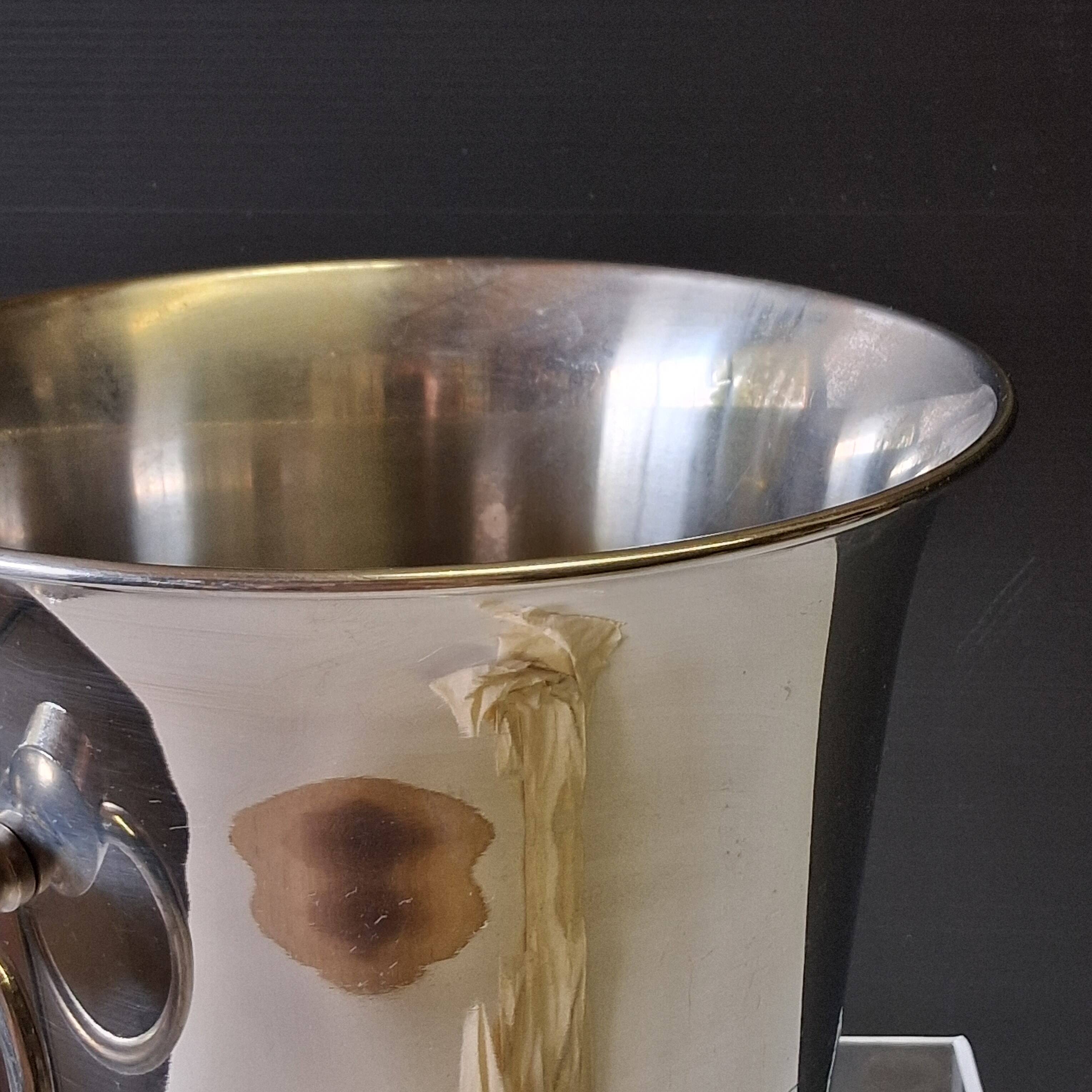 18/8 stainless steel champagne bucket from Guy Degrenne.