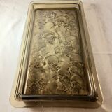 Cake tray