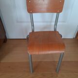 Chaise d'écolier