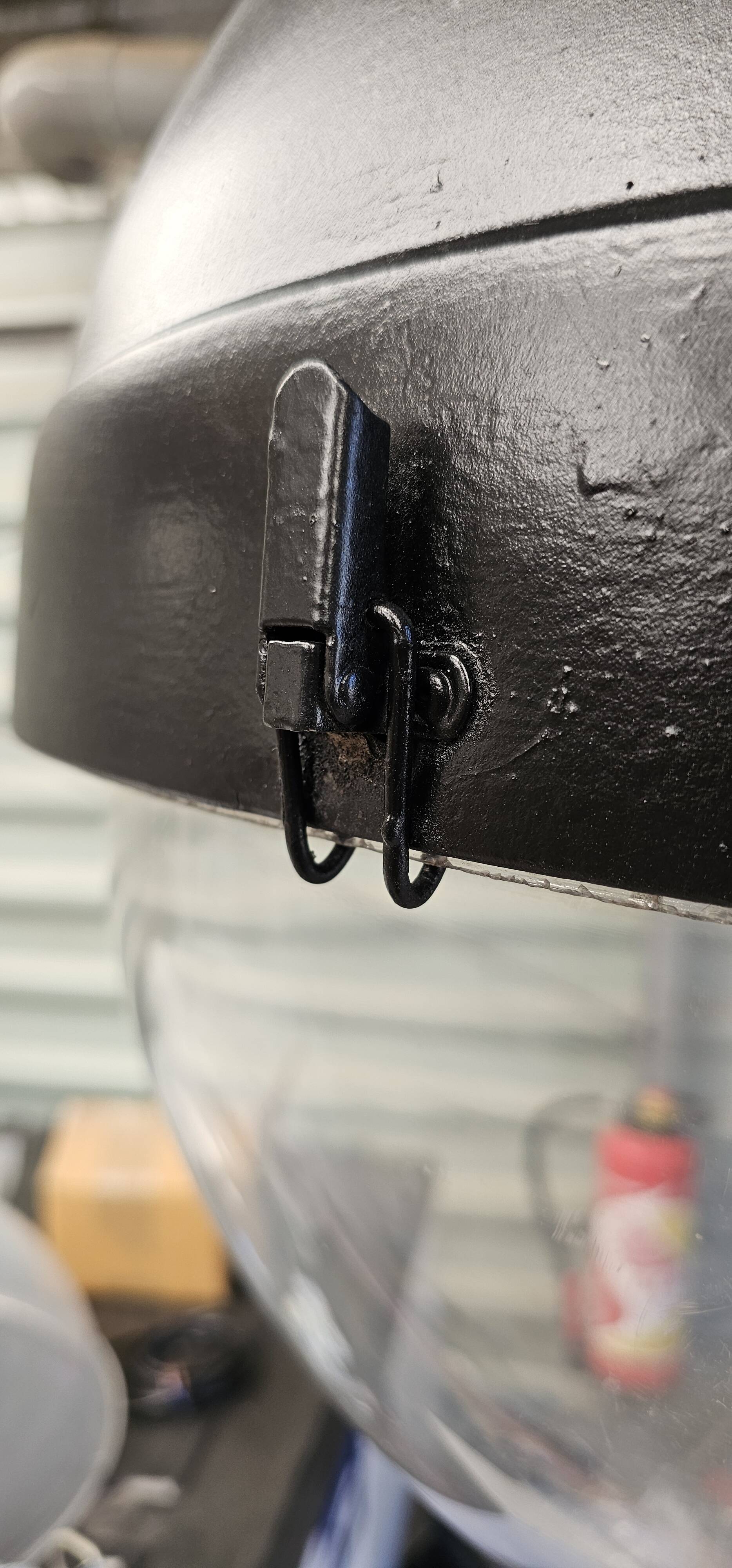 Old lantern - public lighting suspension of the city of Paris