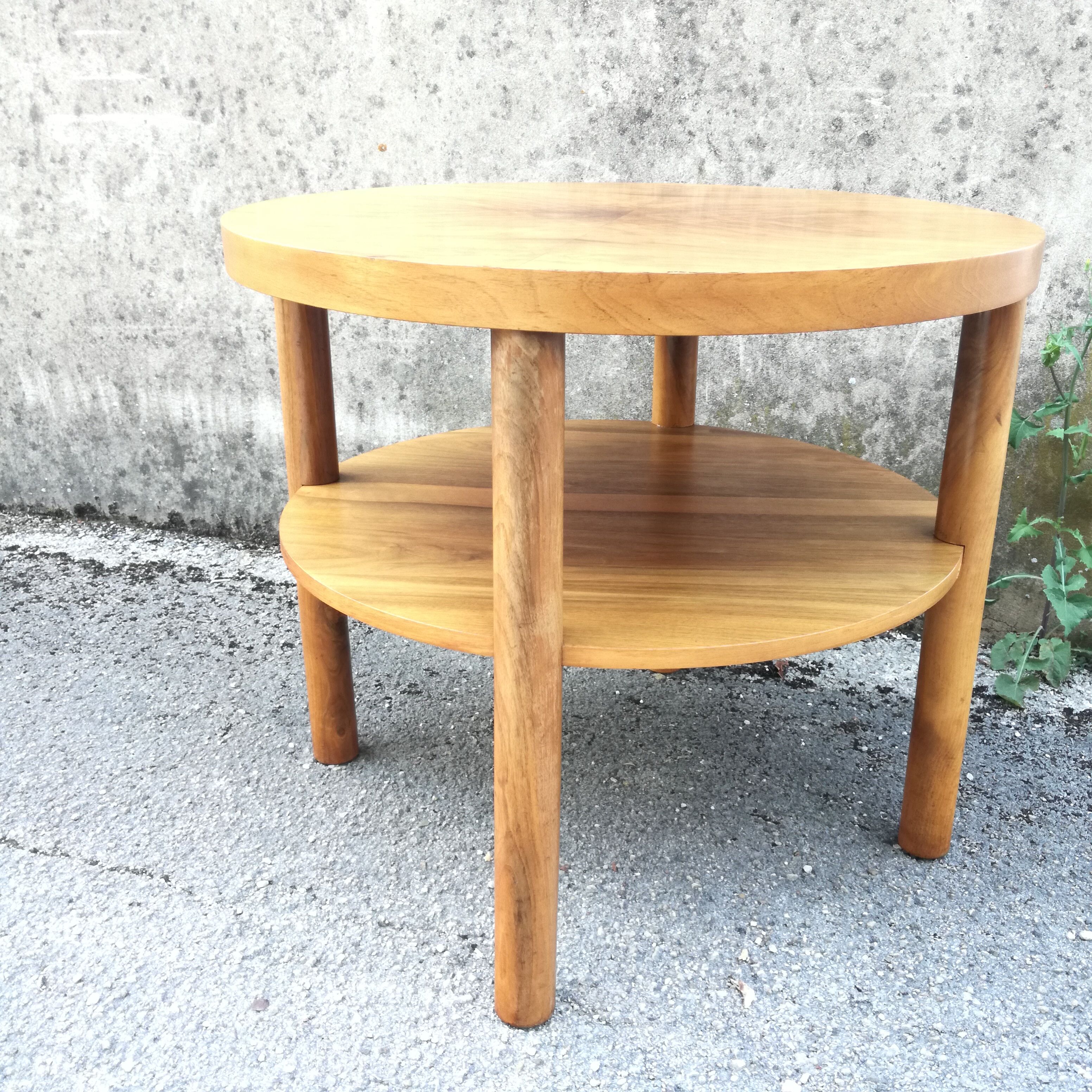 Round walnut pedestal table, with tablet