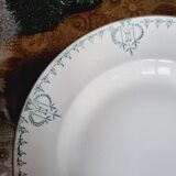 6 mismatched earthenware soup plates lot 8