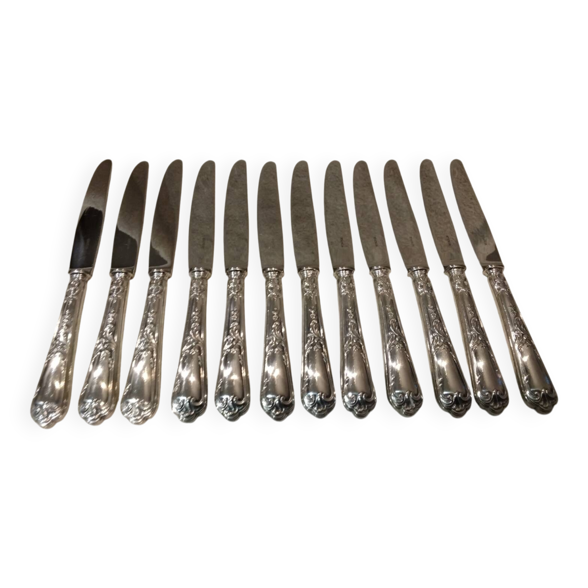 12 silver-plated dessert knives, Ercuis silversmith, Louis XV style, 29
