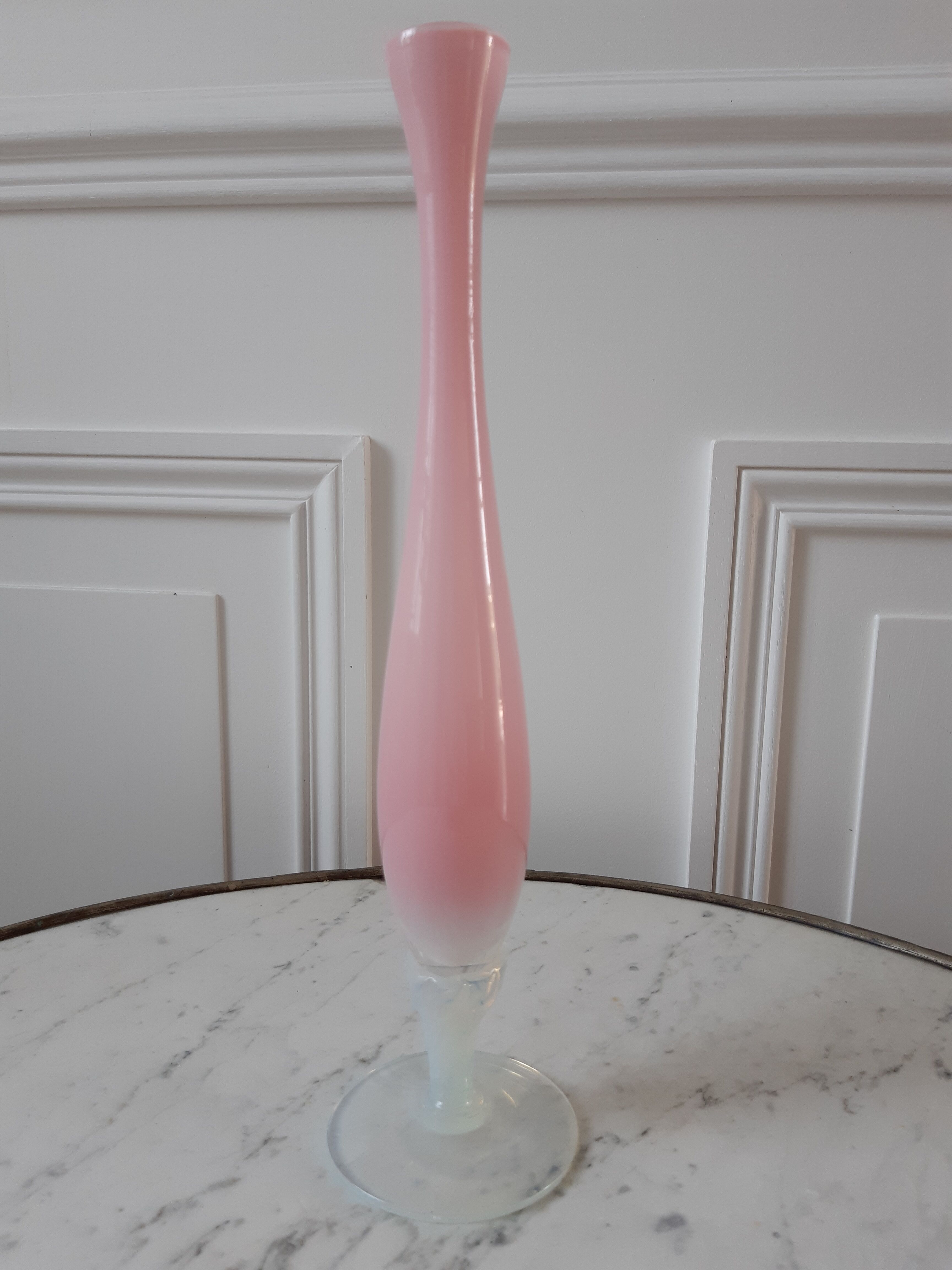 Pink opaline vase 50s-60s