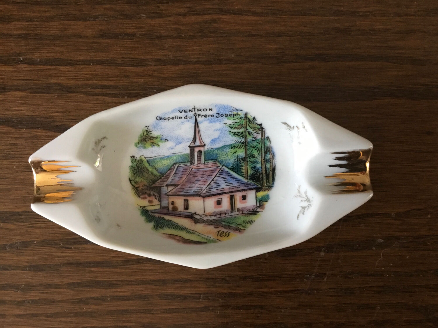 Cendrier en porcelaine de France