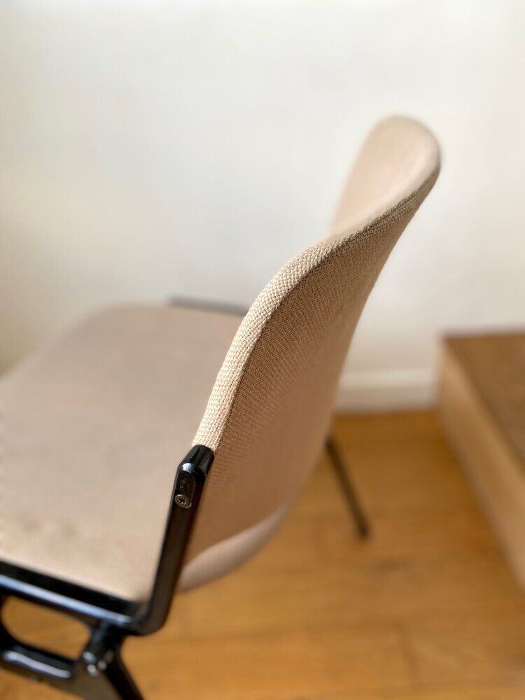 Chair DSC 106 by Giancarlo Piretti for Castelli 1970s' in beige cotton