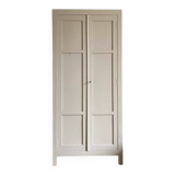 Armoire parisienne