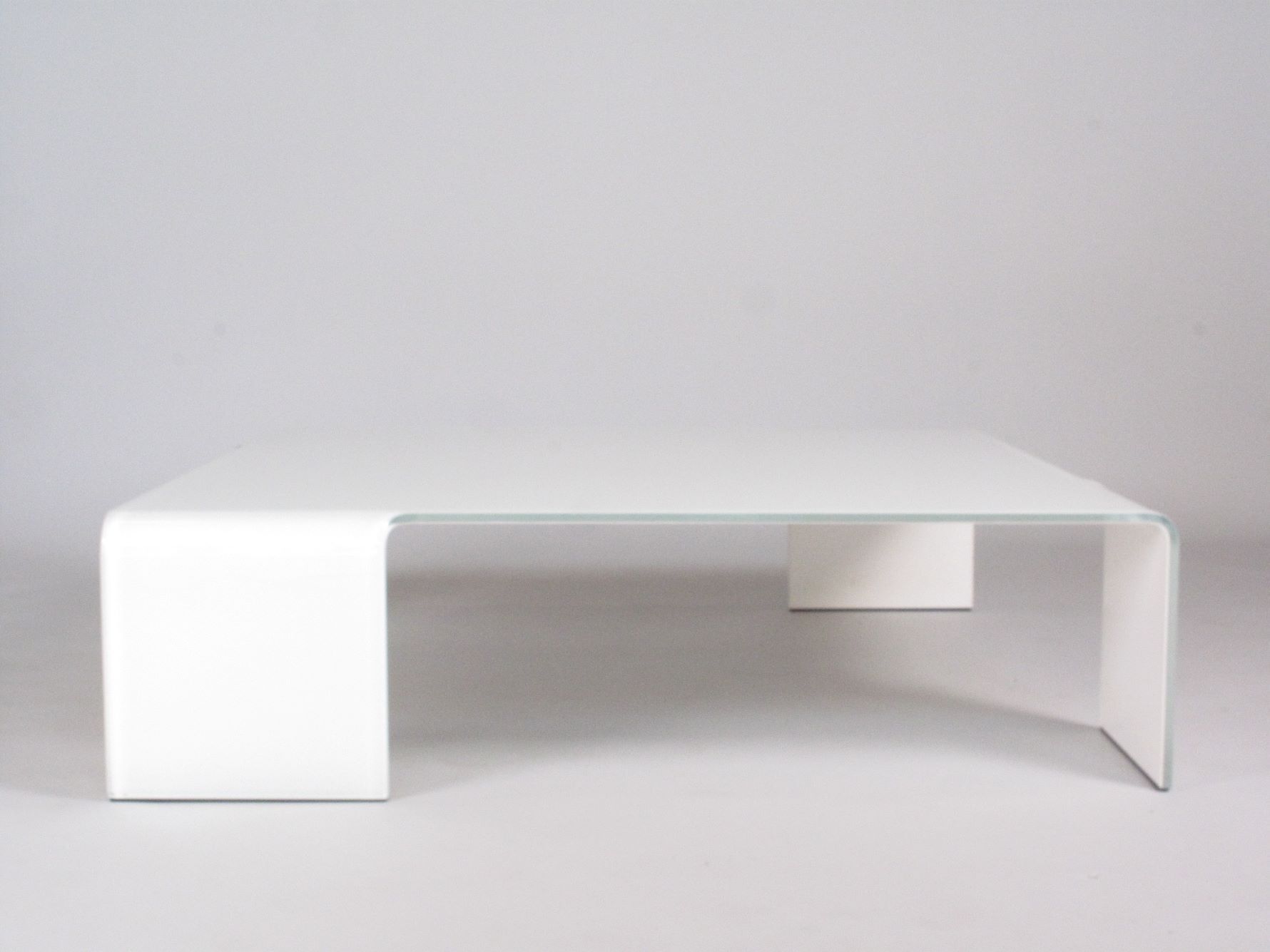 Neutra coffee table by Rodolfo Dordoni for Fiam