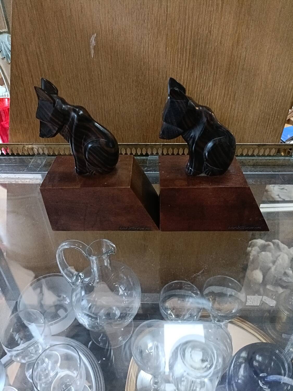 Serre livres chien signé Dankanner