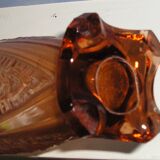 Vase en verre moulé rose style art deco