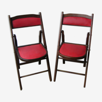 Wooden folding chairs and 60s shanghai skai