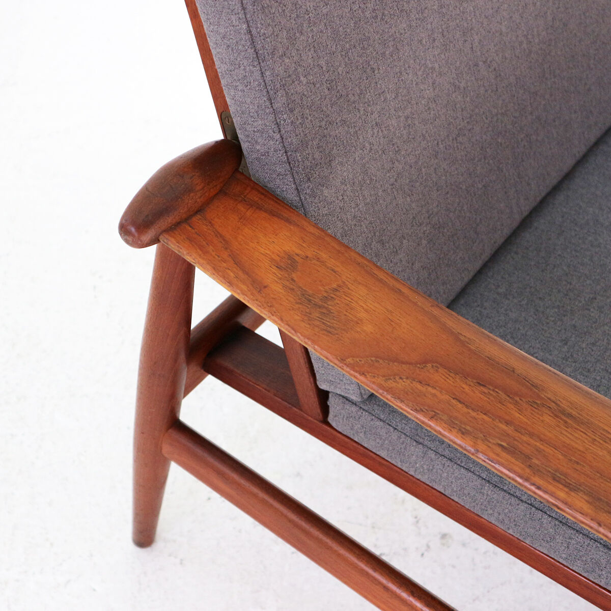 FD 133 armchair by Finn Juhl