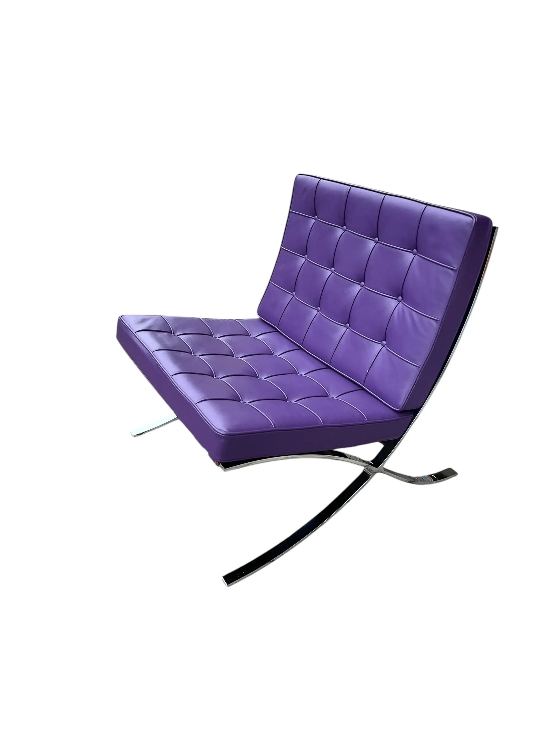 Purple lounge chair Barcelona by Mies van der Rohe for Knoll