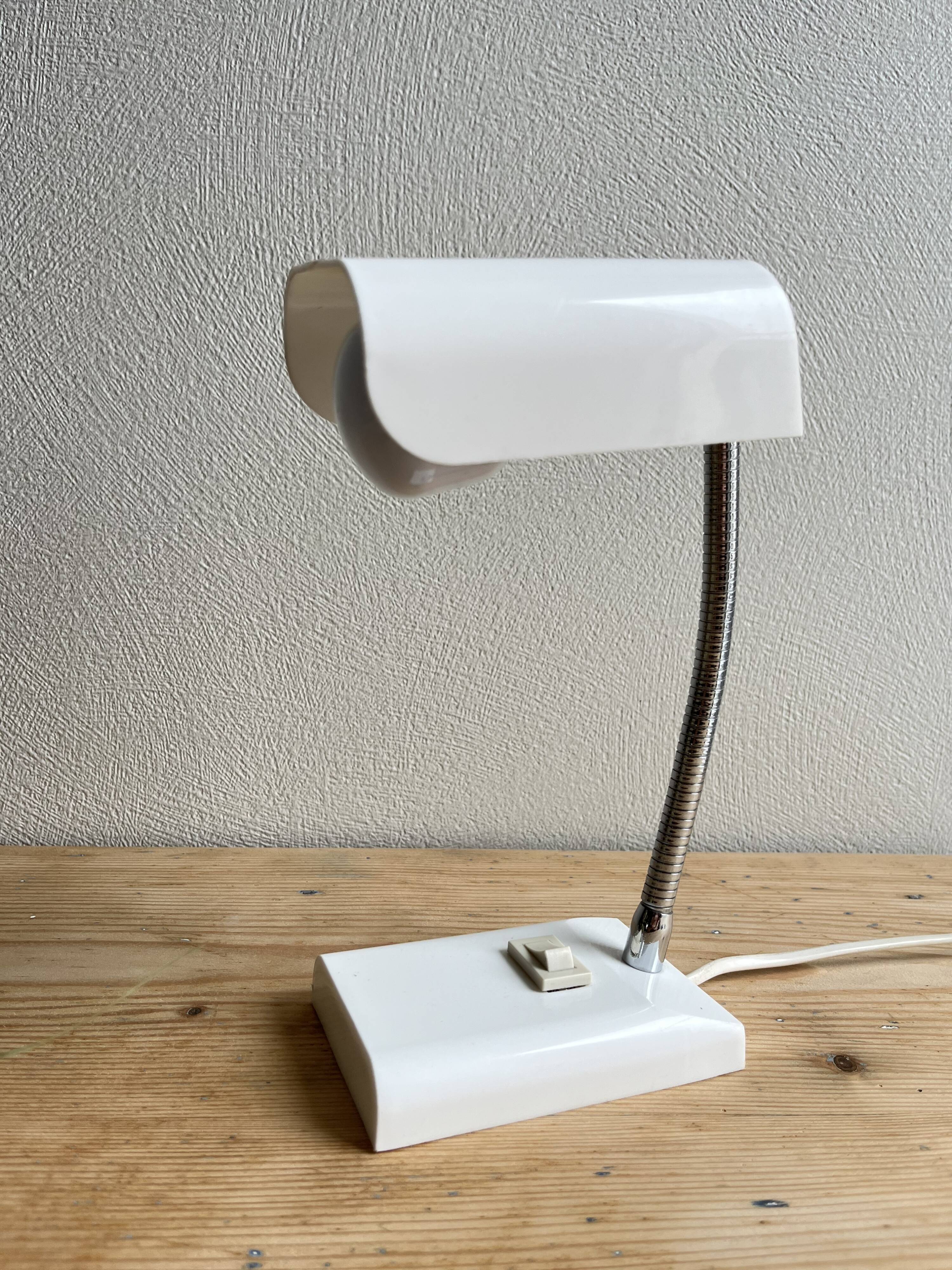 Vintage articulated lamp