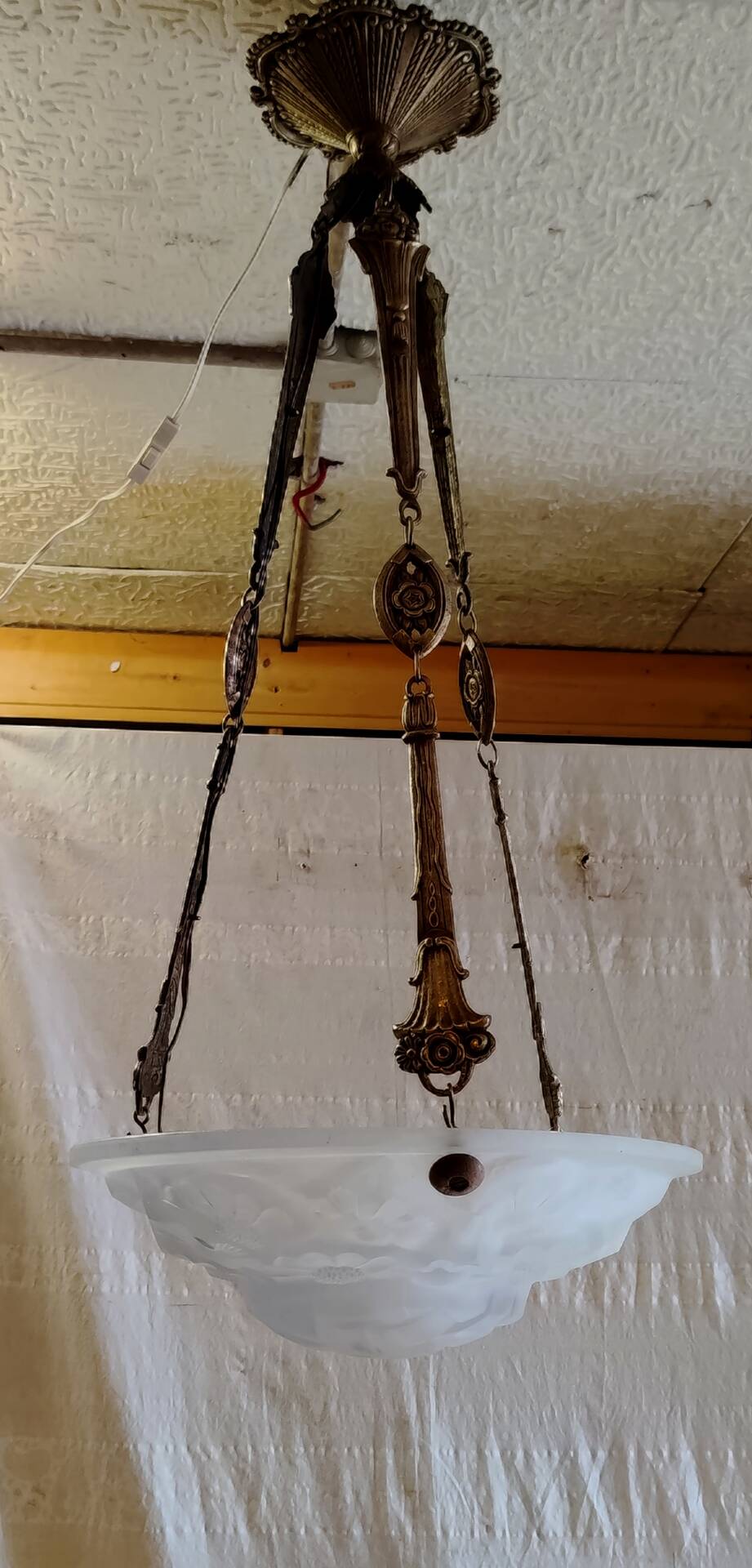 Art Deco bronze and glass suspension - 1930s/40s