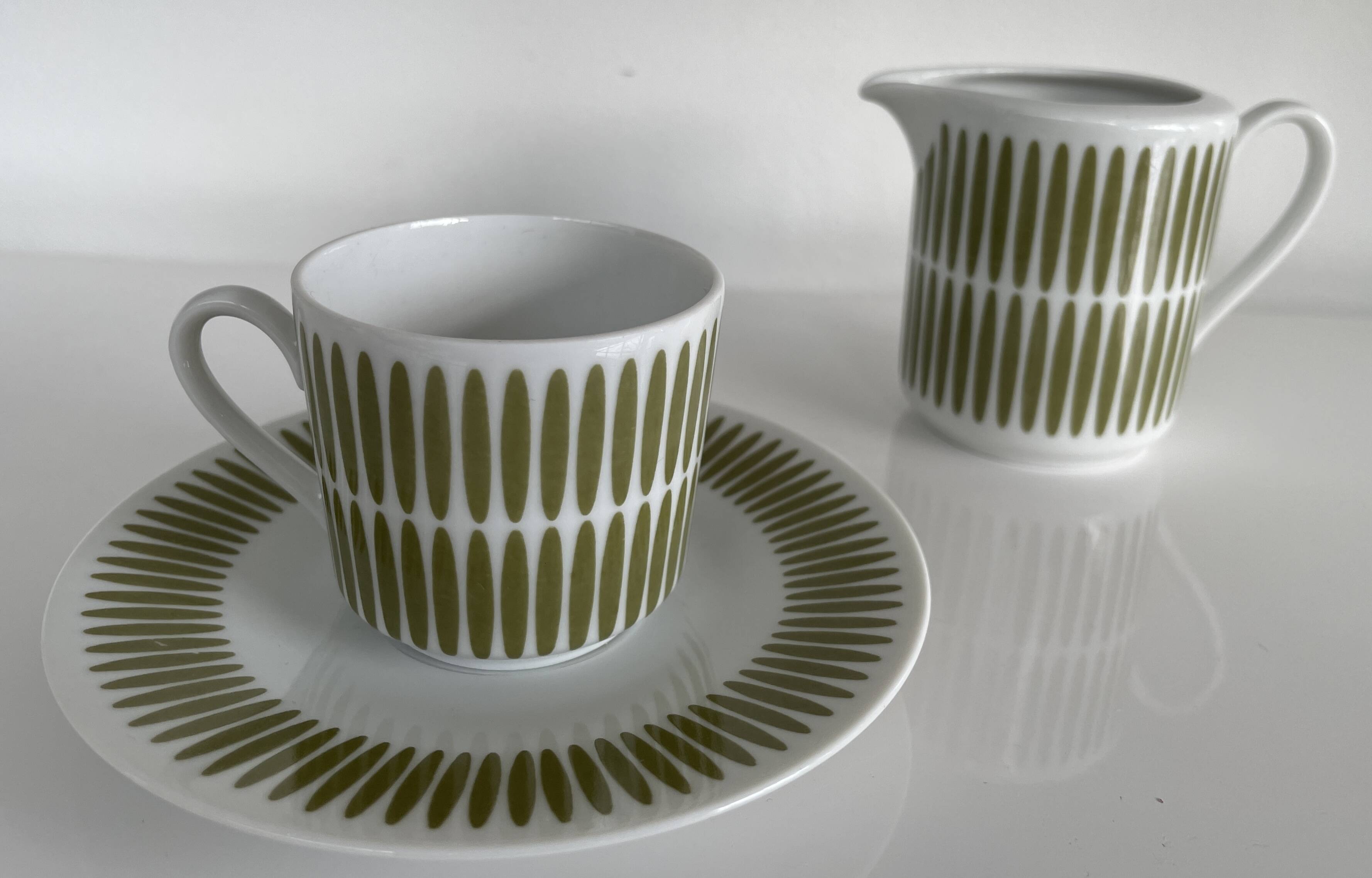 Scandinavian graphic style coffee service