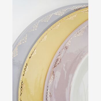 Hollow plates L'Amandinoise color purple, lilac and yellow