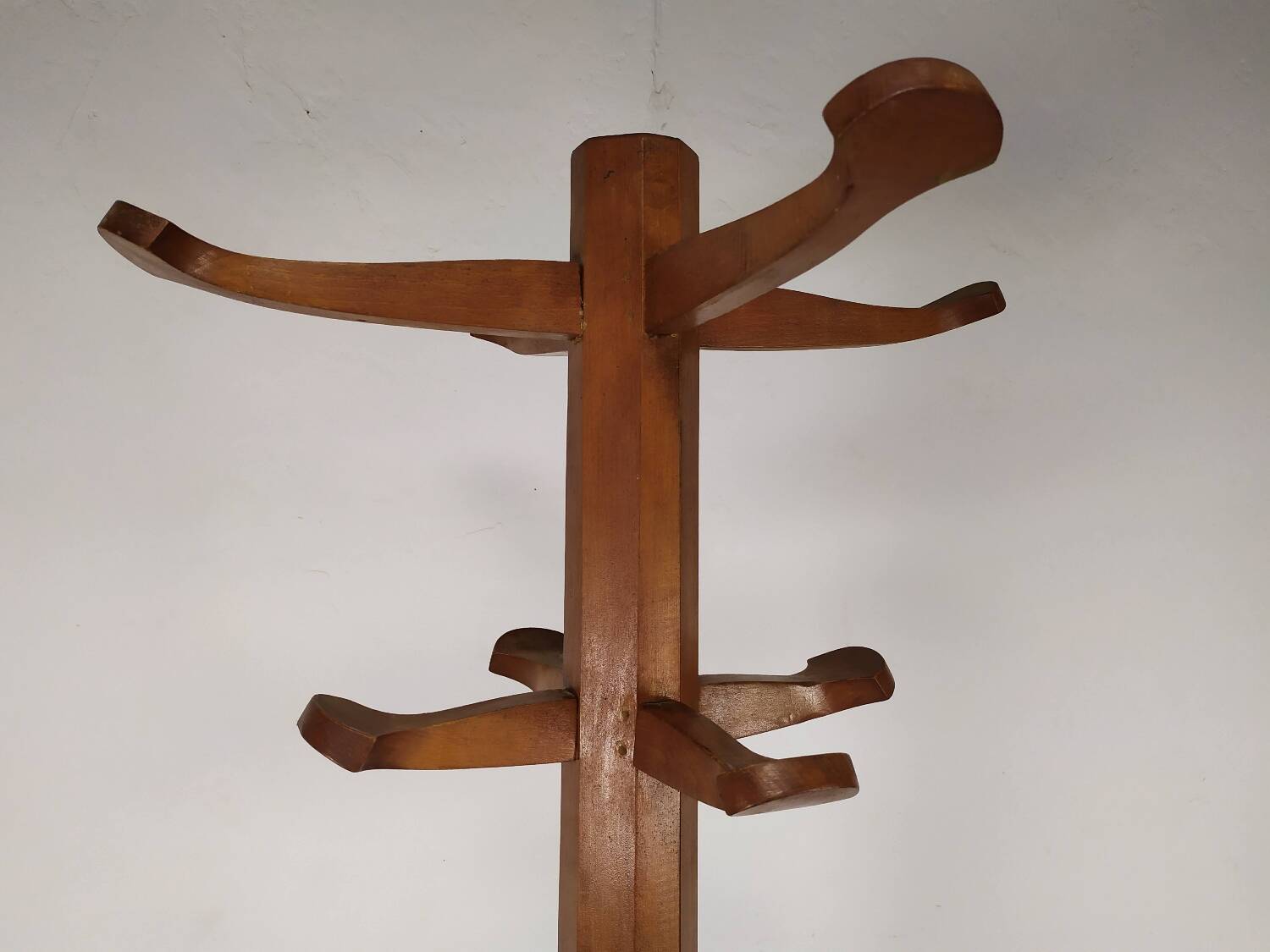Vintage wooden parrot coat rack