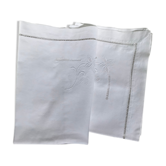 Pair of square pillowcases embroidered flower day ladder